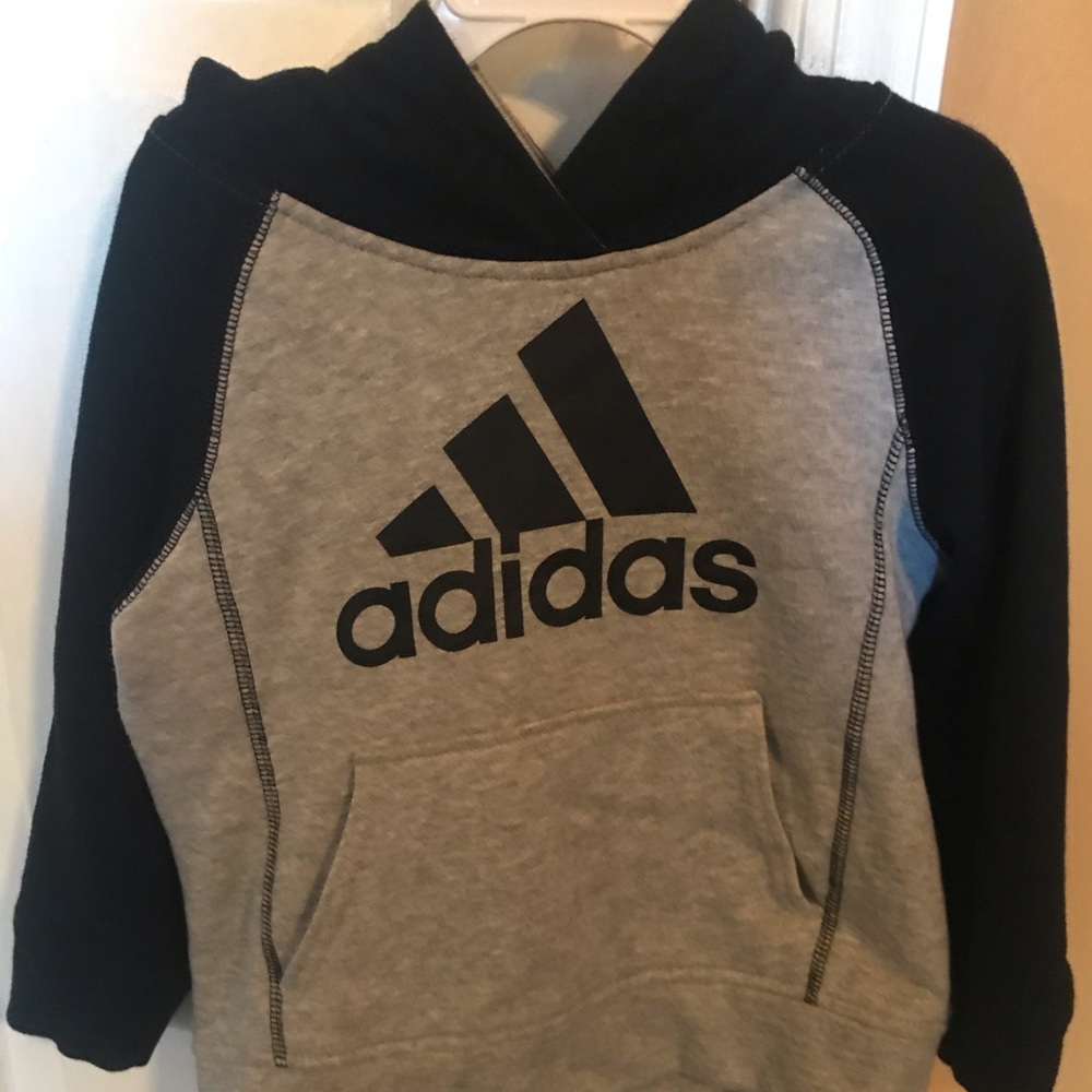 Boys Adidas Hoodie sz 3T